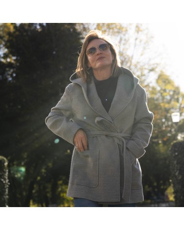 Abrigo Roberto Bassi paño cinturón