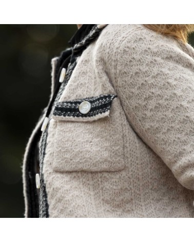 Chaqueta Trípode punto efecto calado