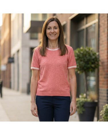 Top Punto Coral Ribetes Trípode